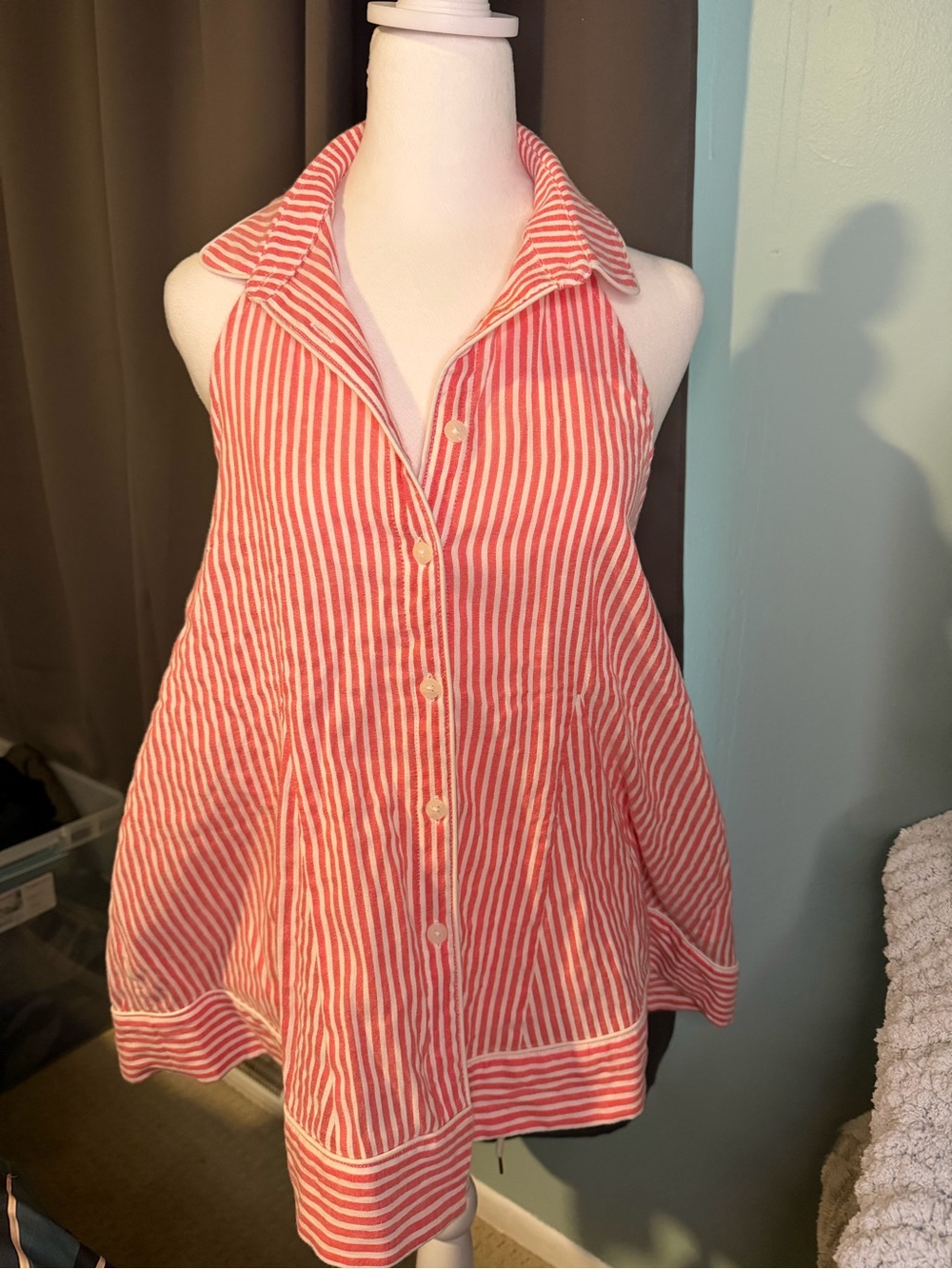 Anthropologie Button front swing halter blouse, med, great condition - Picture 3 of 5
